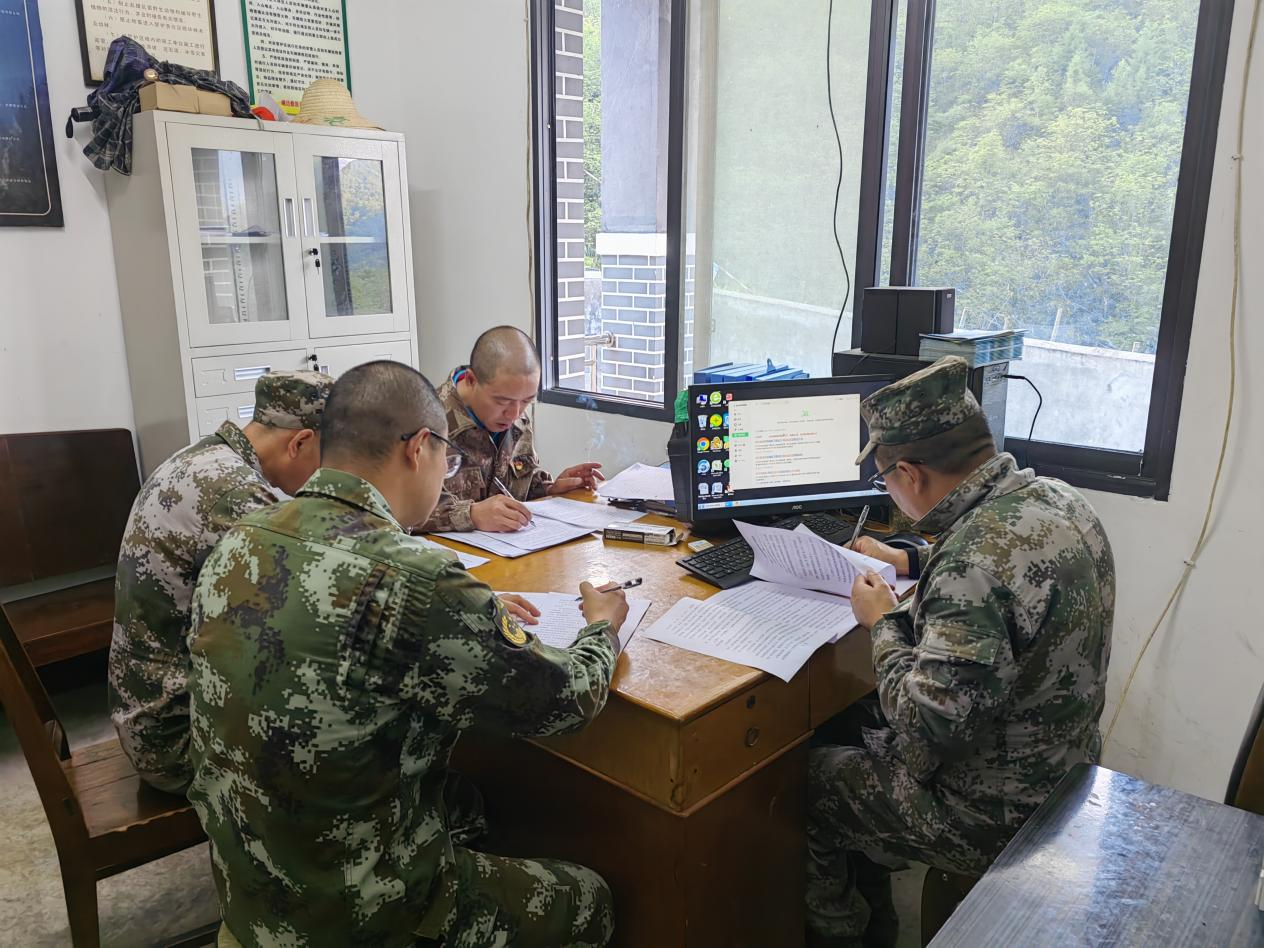 圖片2.png 圖片2.png